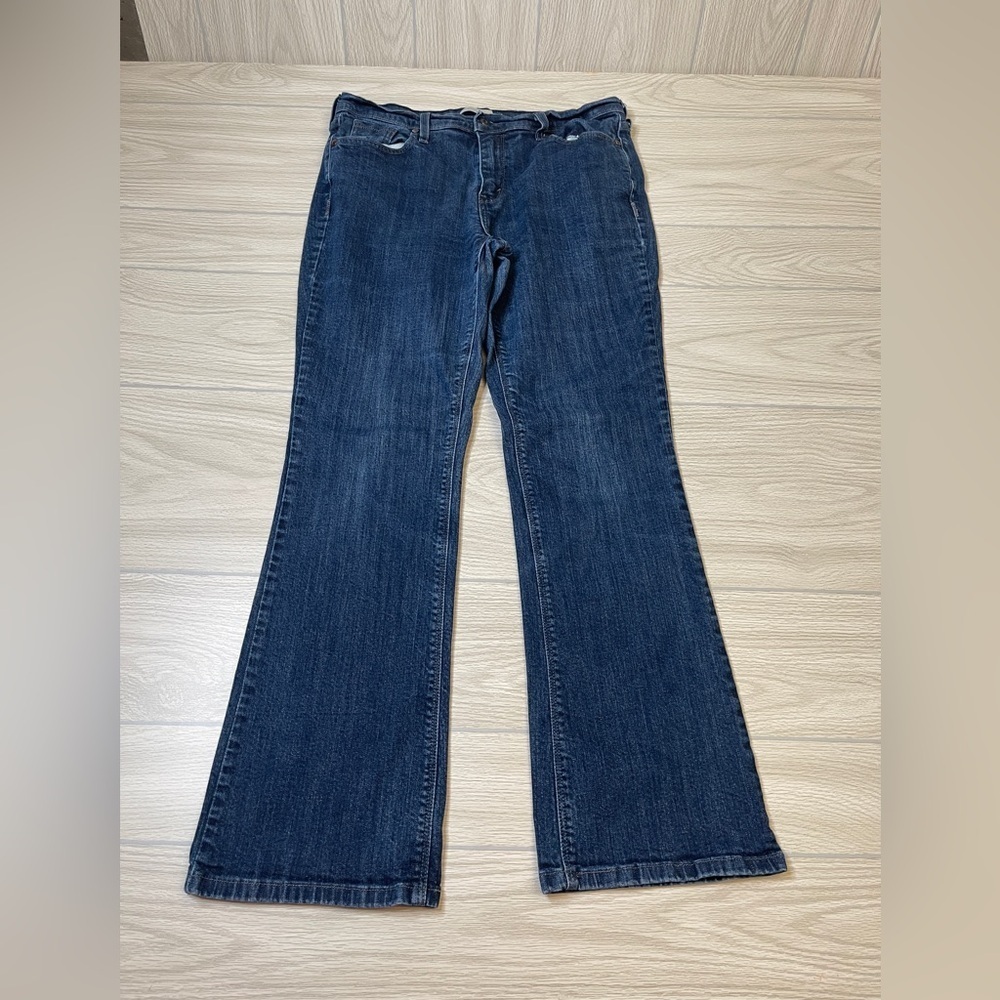 Levi’s 515 Bootcut Dark Wash Blue Denim Midrise Jeans Women’s Size 12M - Picture 3 of 14